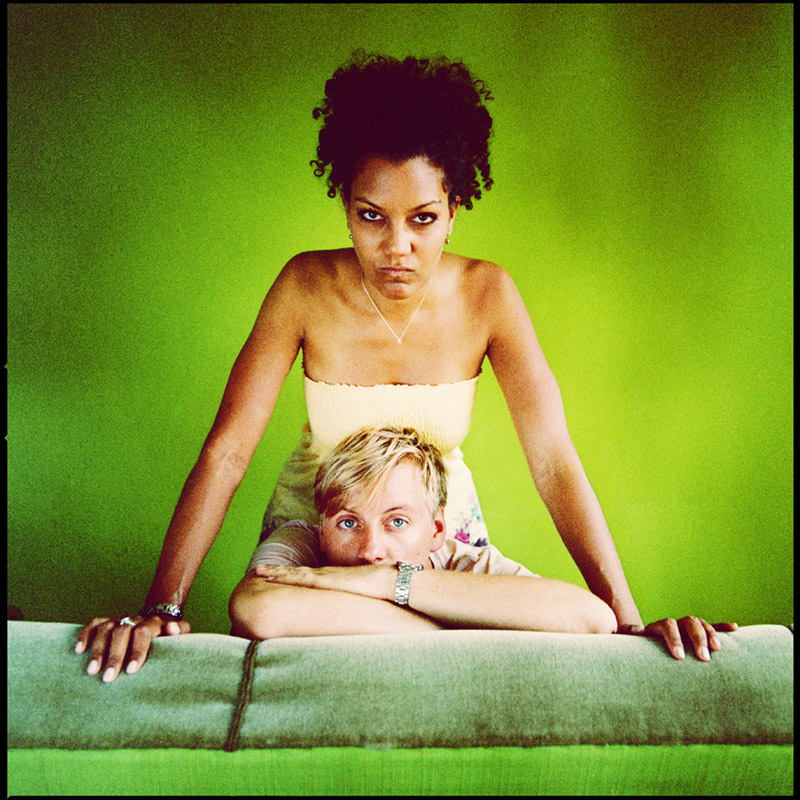 Das Grüne Sofa * Fine-Art-Portraits * Mittleformat-Fotografie * Dein Fotograf für Gießen, Wetzlar und Marburg! * Rossi Photography * stolenmoments.de