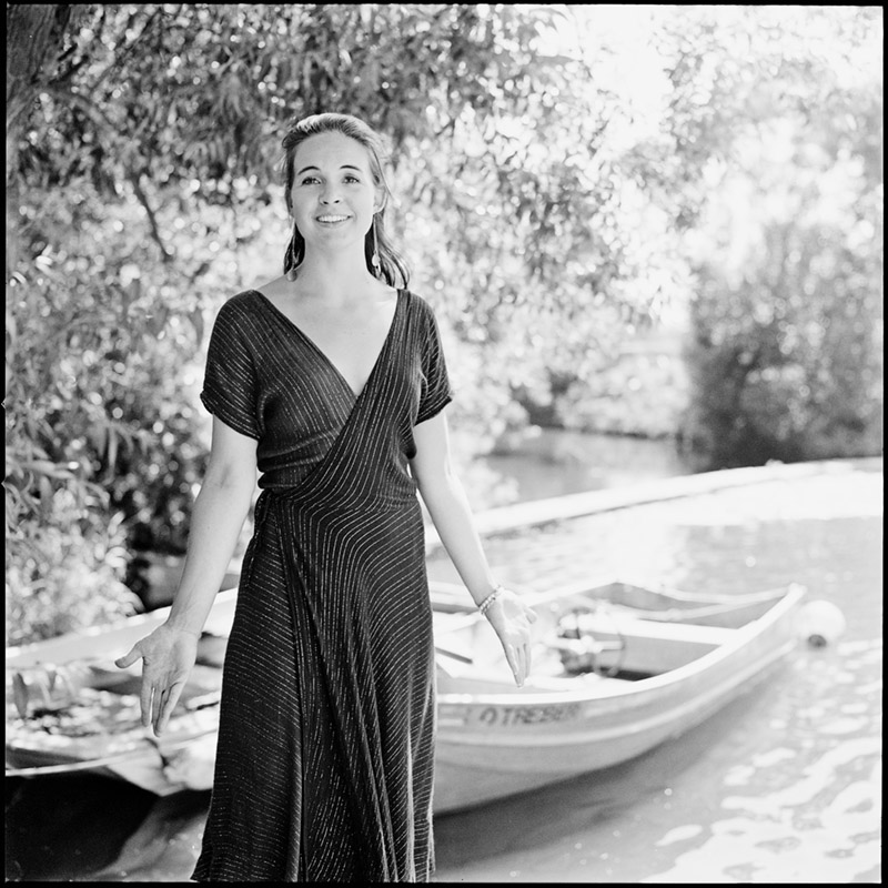 Portrait-Fotos * Analoge Fotografie * Rossi Photography * stolenmoments.de * Dein Fotograf für Gießen, Wetzlar und Marburg!