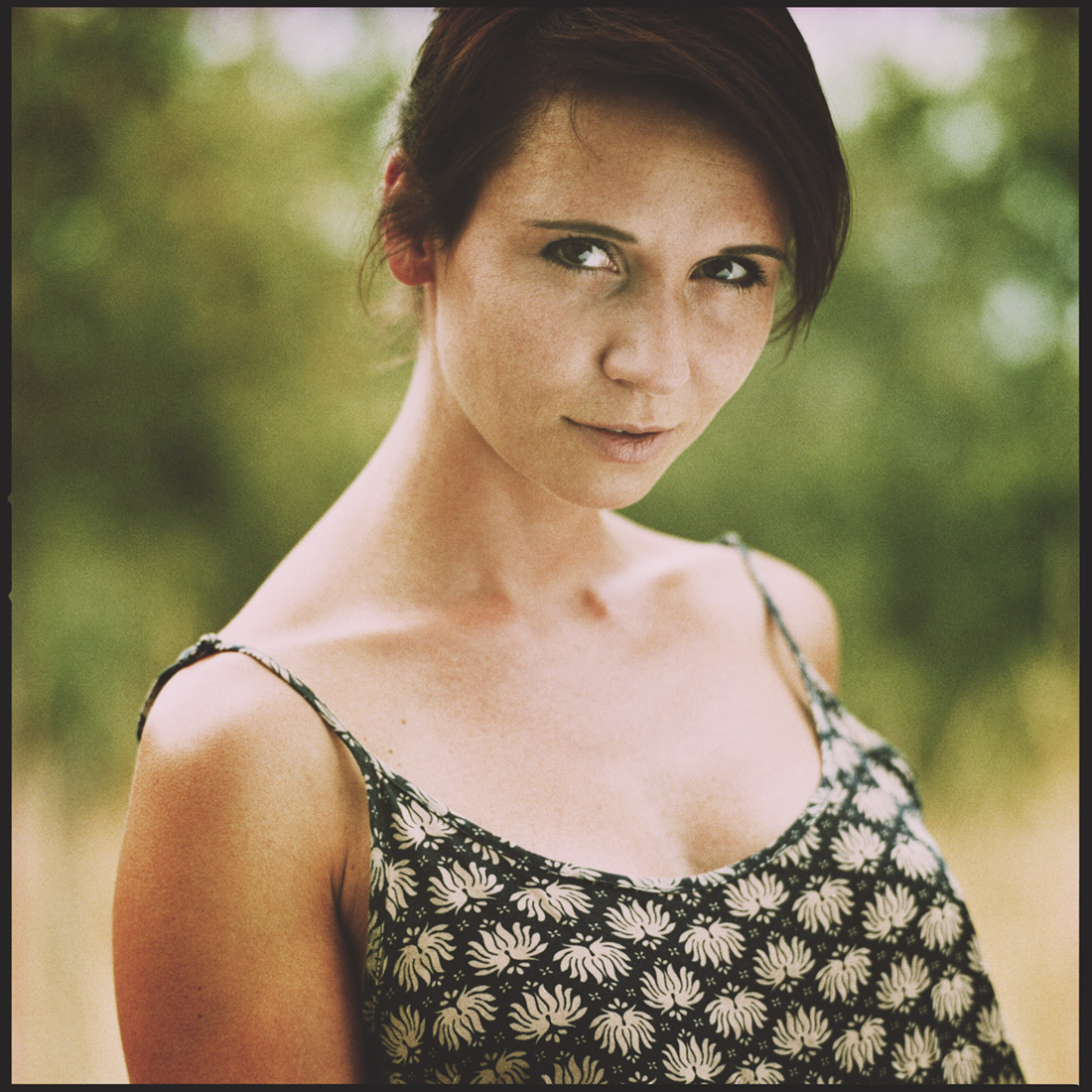 Porträtshooting mit Anna - Sommer, Sonne, Sinnlichkeit! - Kreative Fotoshootings in Giessen, Marburg und Umgebung