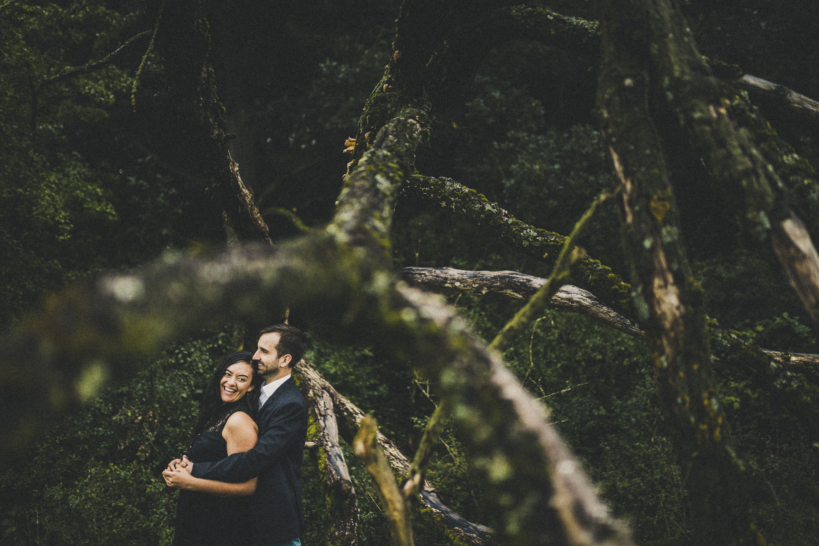 15. August 2017 * Kathleen & Julian * Paarshooting im Regen * Bergwerkswald * Paarfotograf Gießen, Frankfurt, Deutschland